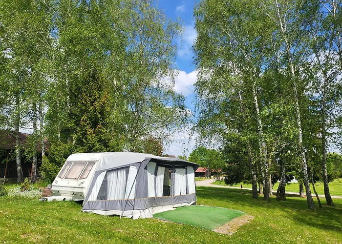 Karavan U Goldy